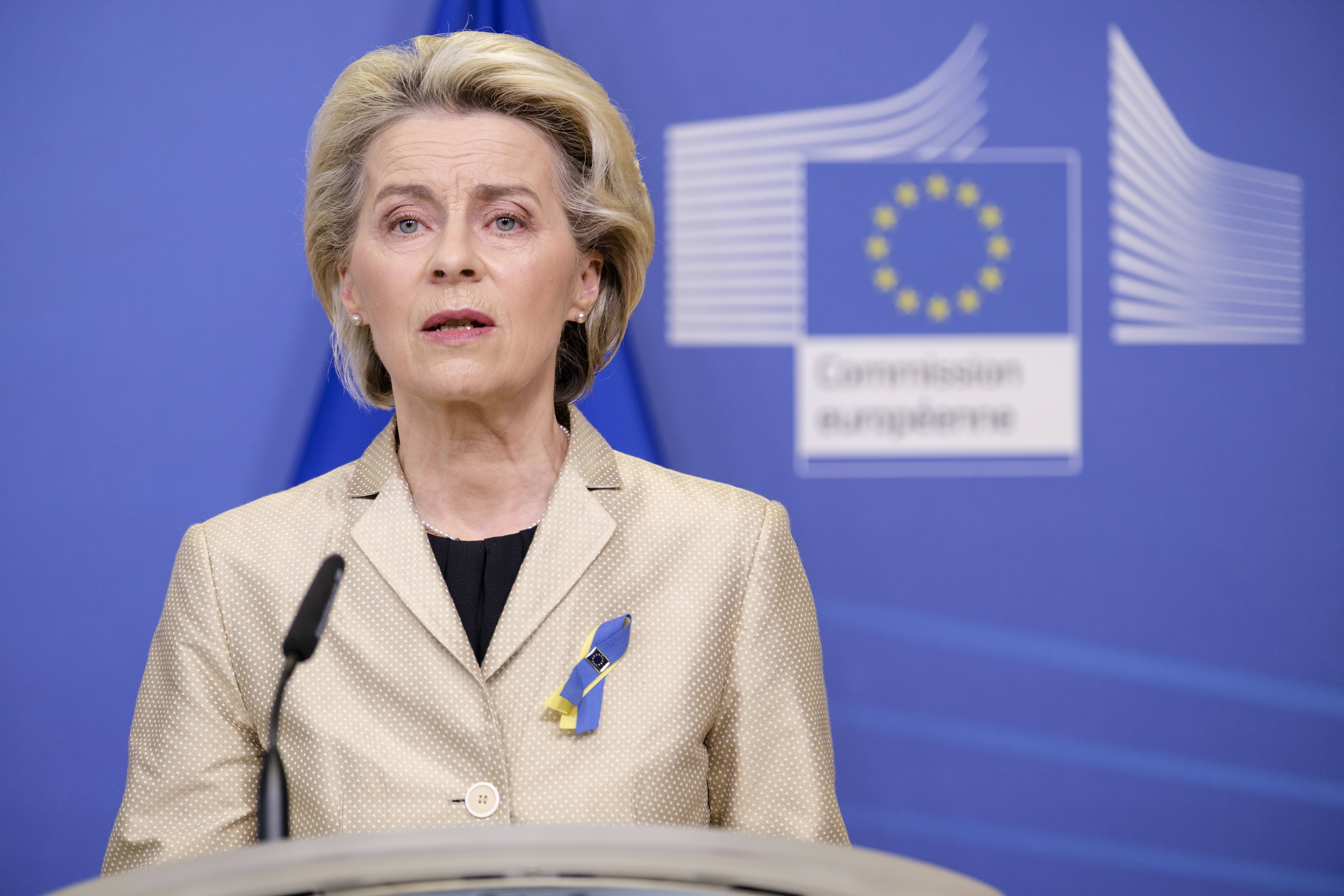 Von der Leyen verklagt! Corona-Impfstoff-Geschäfte der EU-Chefin vor Gericht