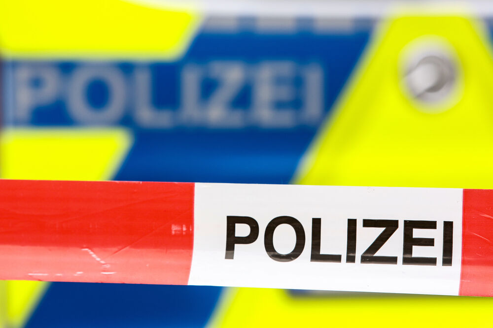 EILMELDUNG! Schüsse auf die Polizei! Verkehrskontrolle eskaliert - Polizisten erwidern das Feuer!