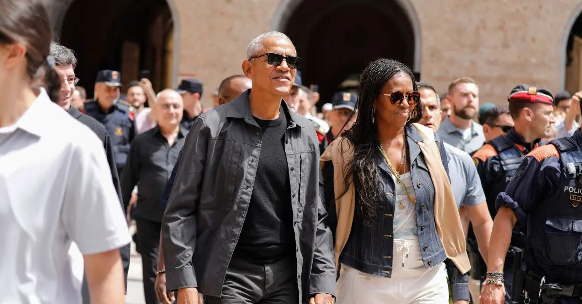 Obamas Face Backlash Over $349 Broadway Seats for Their 'Proof' Producing Debut
