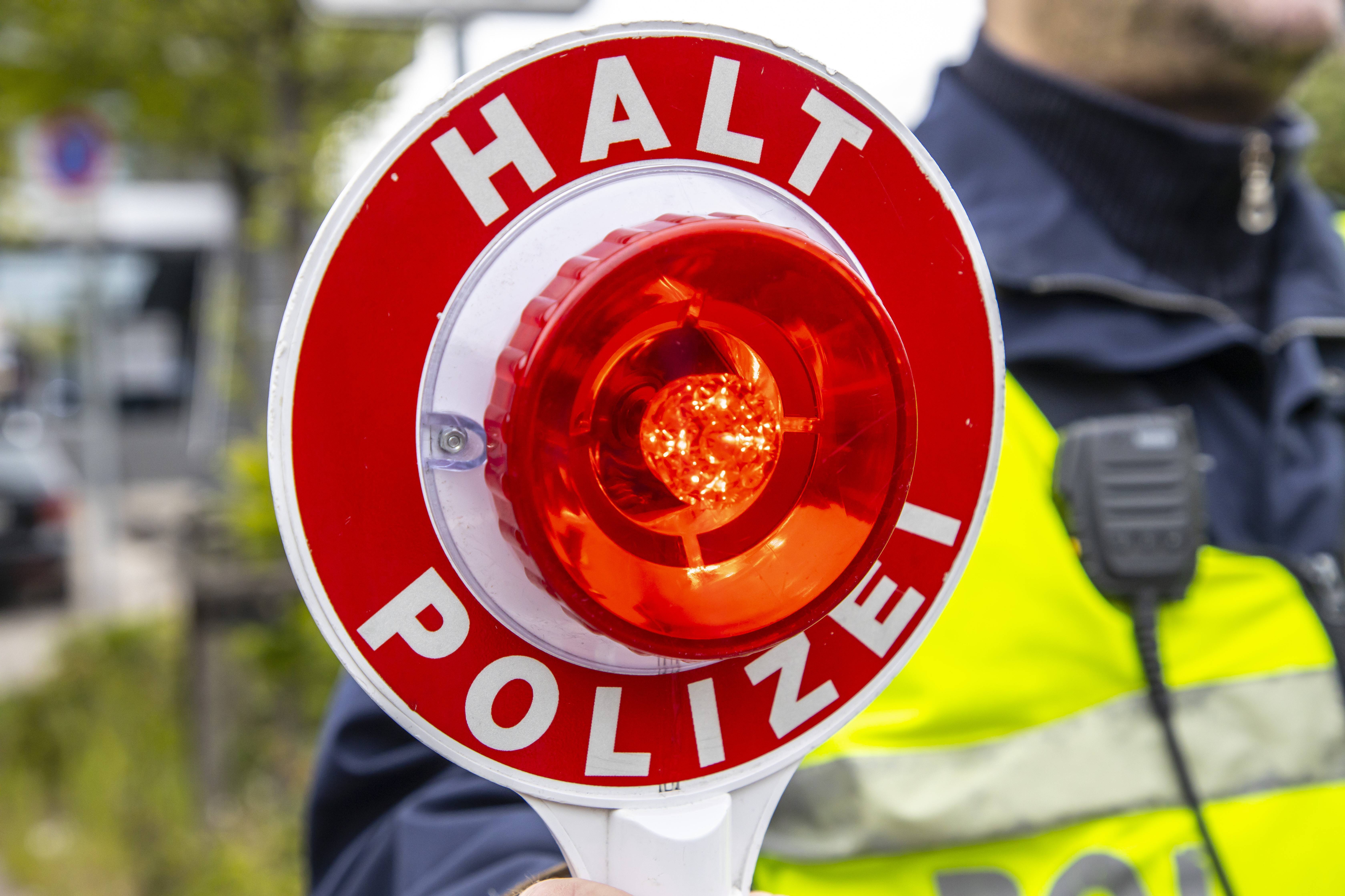 Polizei sucht nach 15-jähriger Schülerin - Wieso kam Aline abends nicht nach Hause? 