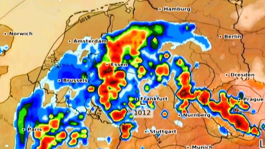 DWD aktualisiert Tornado-Warnung! Bleiben Sie drin! In diesen Teilen Deutschlands wird es stürmisch!